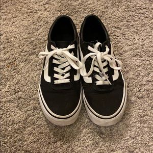 Black vans